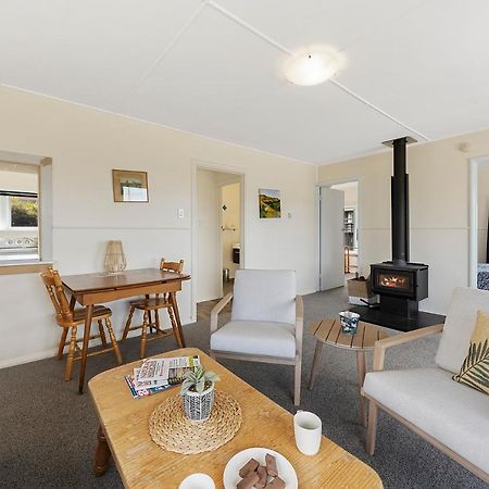 The Green Trout - Paraparaumu Beach Holiday Home Eksteriør bilde