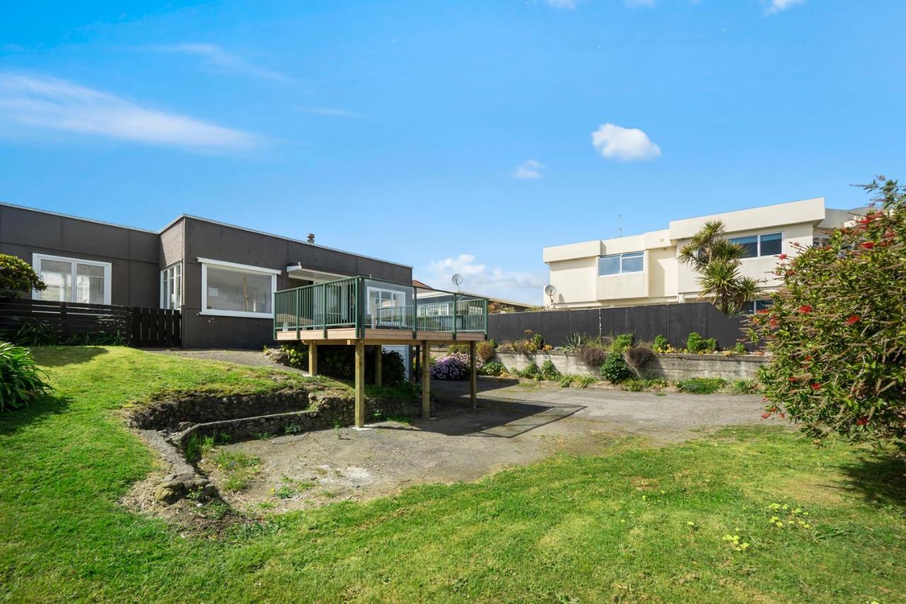 The Green Trout - Paraparaumu Beach Holiday Home Eksteriør bilde